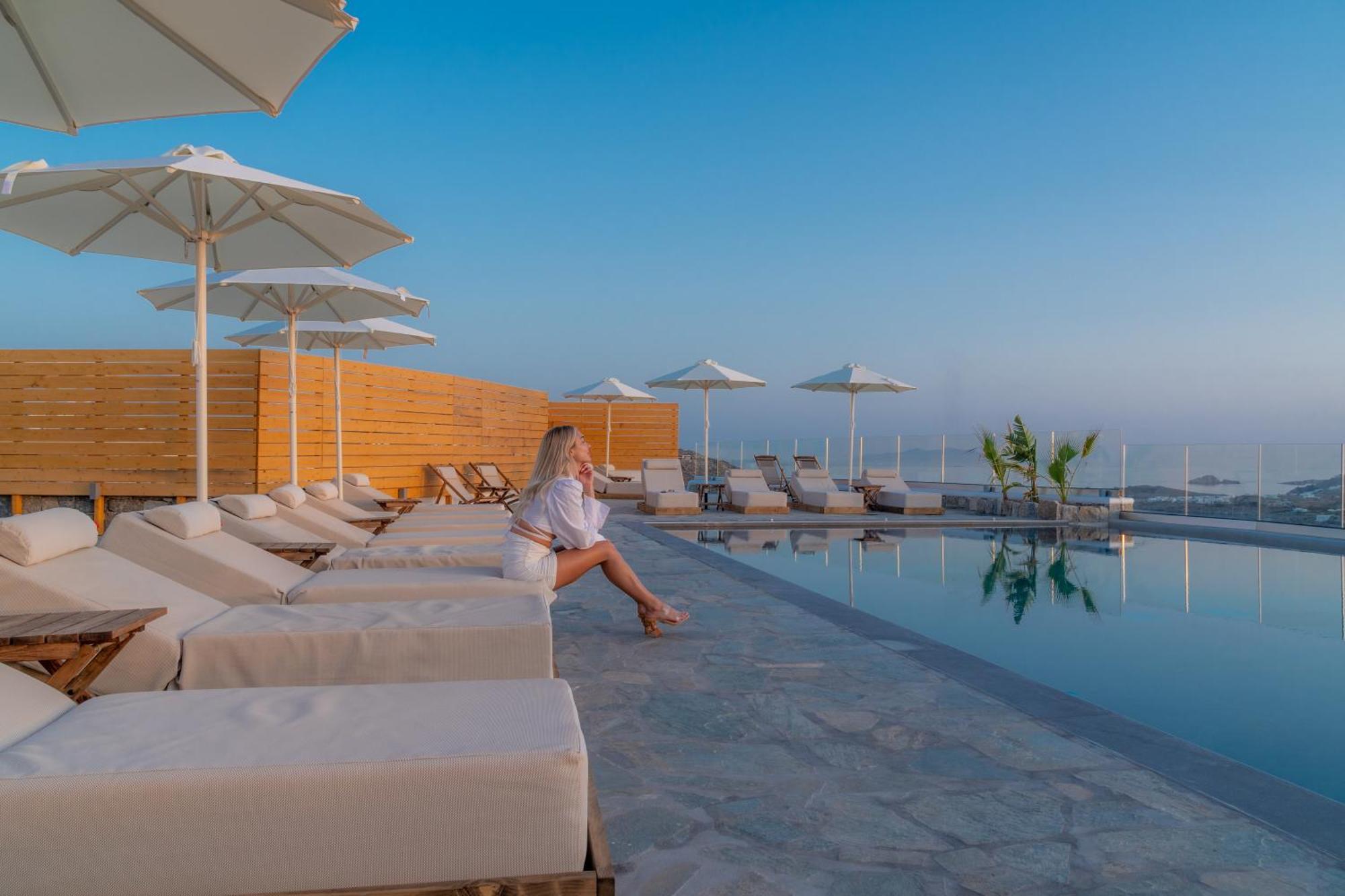 Le Ciel Suites & Villas Mykonos Town Екстериор снимка